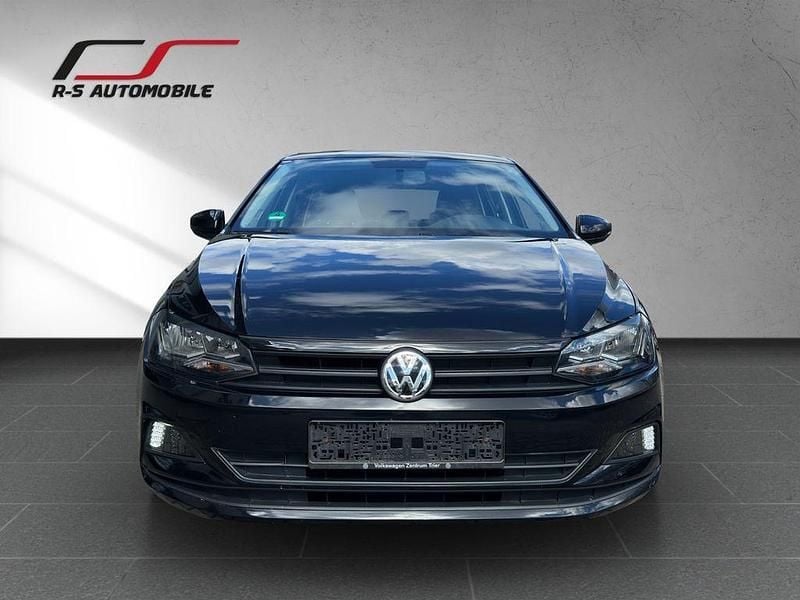 Usata VW Polo Trendline 75 CV (55 kW) 2018 Nero Berlina