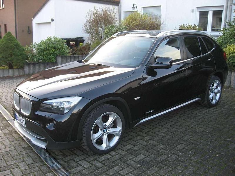 Gebraucht BMW X1 204 PS (150 kW) 2011 Schwarz SUV