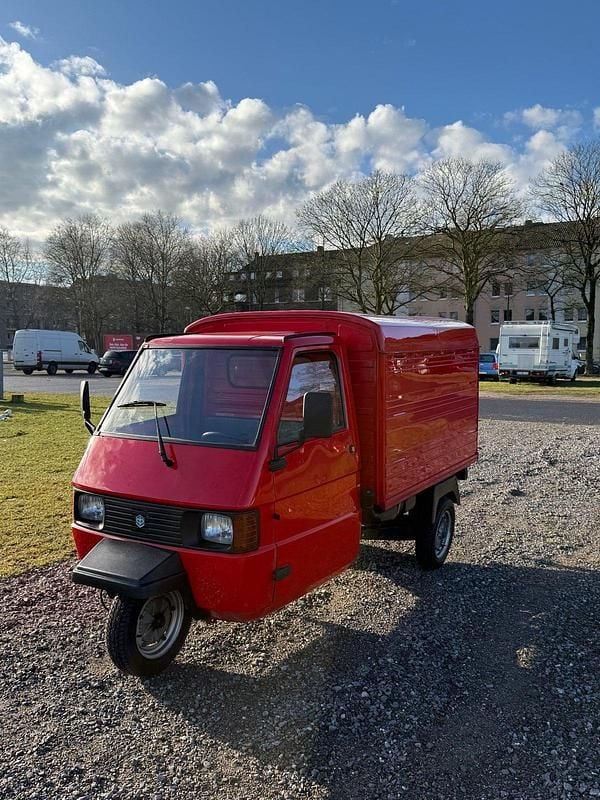 Gebraucht Piaggio APE TM 11 PS (8 kW) 2016 Rot Kleinwagen