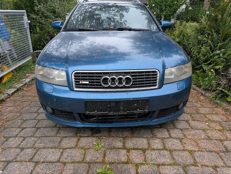 Blau Gebraucht 2004 Audi A4 S-Line Kombi | 1.499 € (Superpreis) - Bild 1/4