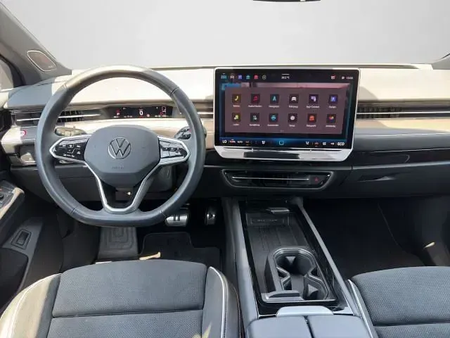 Gebraucht VW ID.7 IQ Drive 210 kW (286 PS) 2025 Kings red metallic Kombi