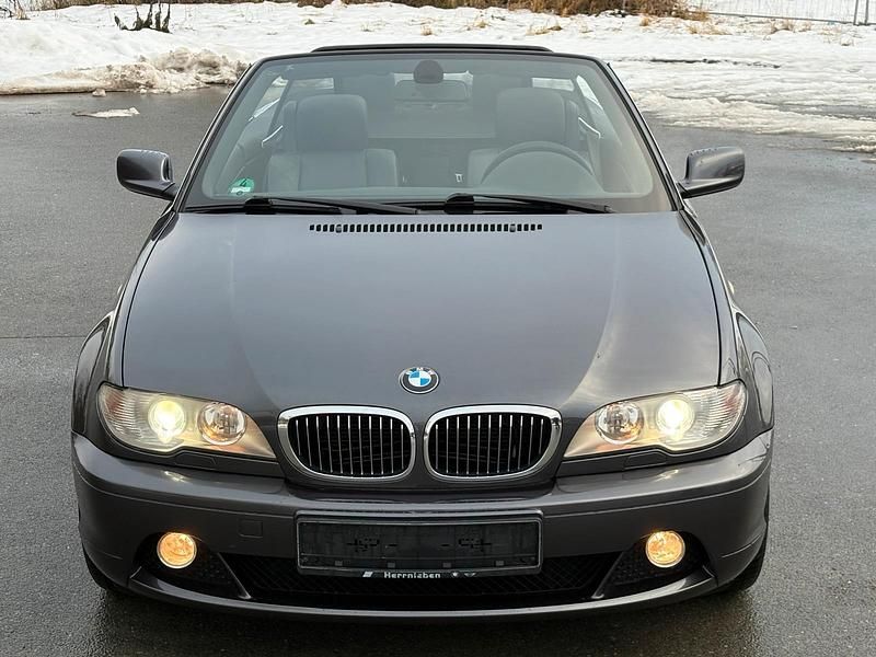 Gebraucht BMW 320 Cabriolet Exclusive 170 PS (125 kW) 2005 Grau Cabrio