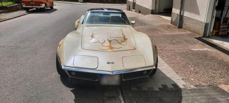 Beige Gebraucht 1969 Chevrolet Corvette C3 Coupé | 36.500 € - Bild 1/4