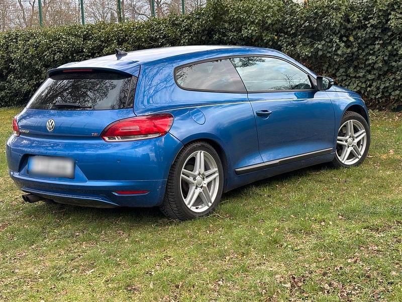 Gebraucht VW Scirocco 160 PS (117 kW) 2009 Blau Coupé