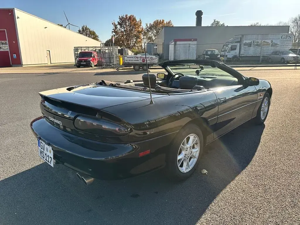 Gebraucht Chevrolet Camaro 193 PS (141 kW) 1999 Schwarz Cabrio