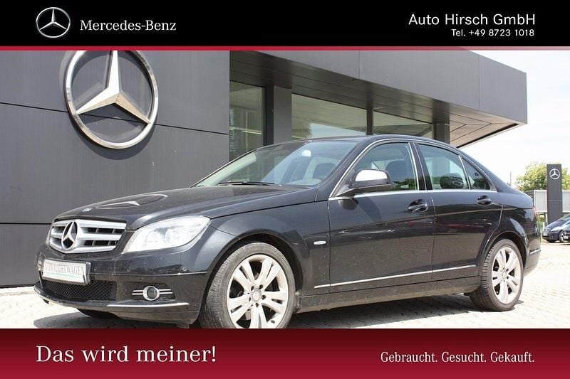 Obsidianschwarzmet. Gebraucht 2008 Mercedes C230 Avantgarde Limousine | 6.950 € (Guter Preis) - Bild 1/4
