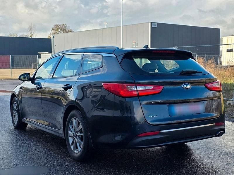 Gebraucht Kia Optima Edition 7 163 PS (119 kW) 2018 Blau Kombi