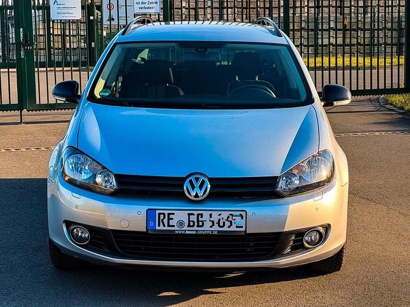 Gebraucht VW Golf VII Match 86 PS (63 kW) 2013 Silber Kombi