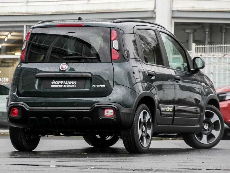 Neu Fiat Panda Cross Cross 69 PS (50 kW) 2025 Grün Kleinwagen