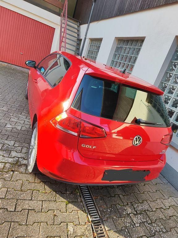 Gebraucht VW Golf VII Cup 86 PS (63 kW) 2014 Rot Limousine