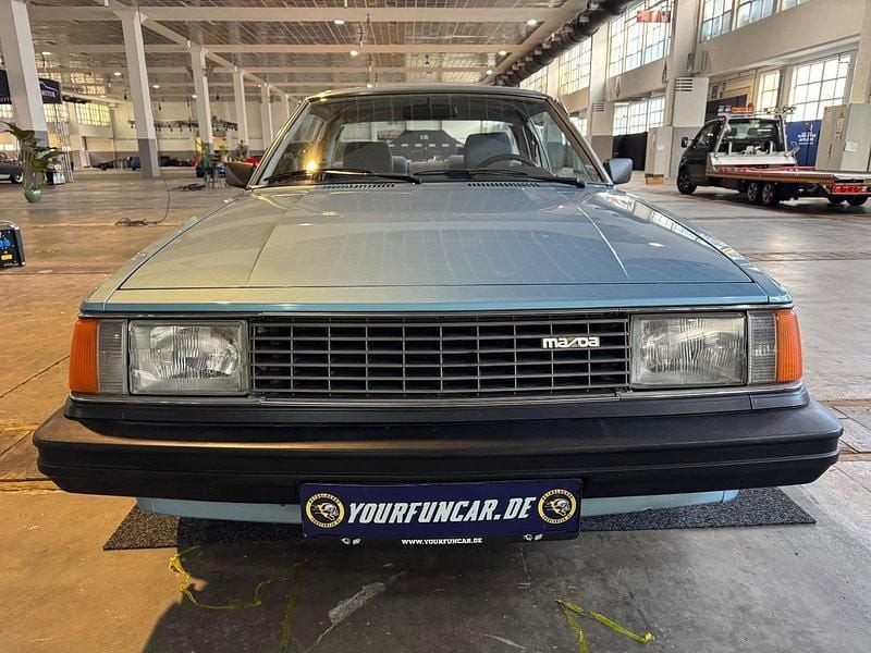 Gebraucht Mazda 626 90 PS (66 kW) 1981 Blau Coupé