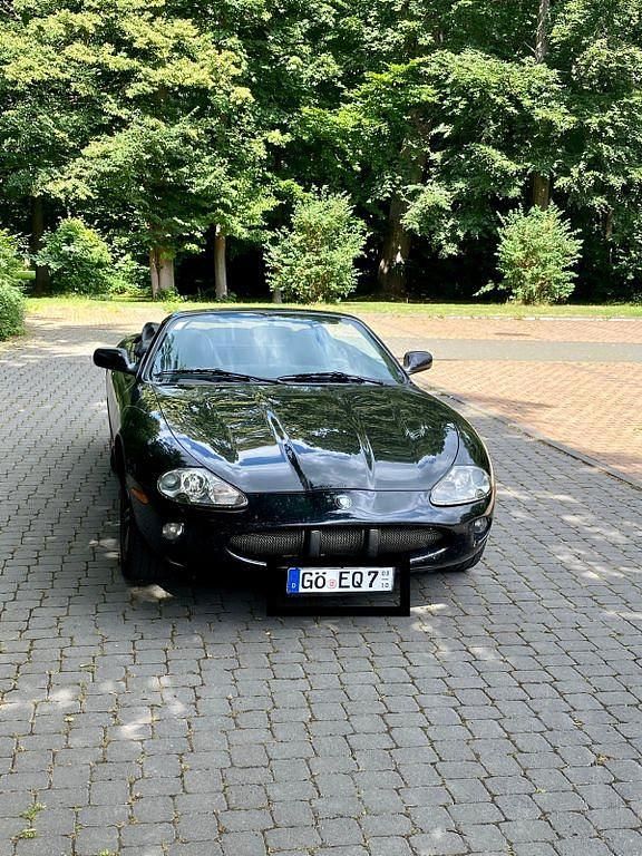 Schwarz Gebraucht 1998 Jaguar XK8 Cabrio | 15.500 € (Superpreis) - Bild 1/3