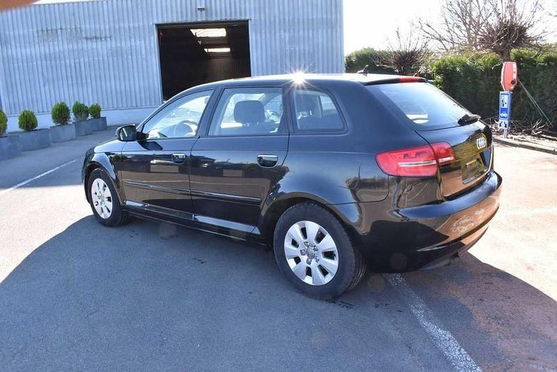 Gebraucht Audi A3 Ambition 105 PS (77 kW) 2011 Schwarz Kleinwagen