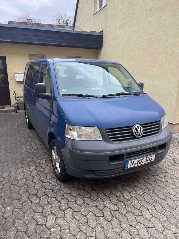 Blau Gebraucht 2007 VW T5 Van | 8.000 € (Etwas zu teuer) - Bild 1/4