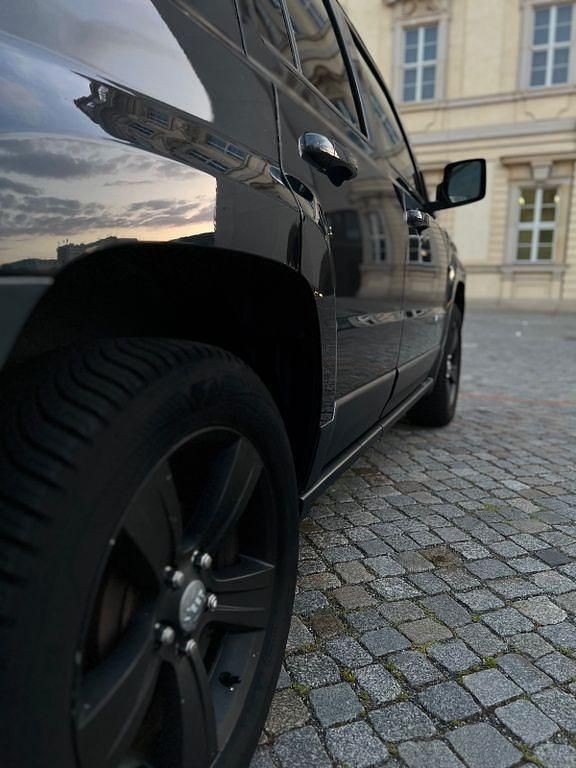 Gebraucht Jeep Patriot Limited 170 PS (125 kW) 2014 Grau SUV