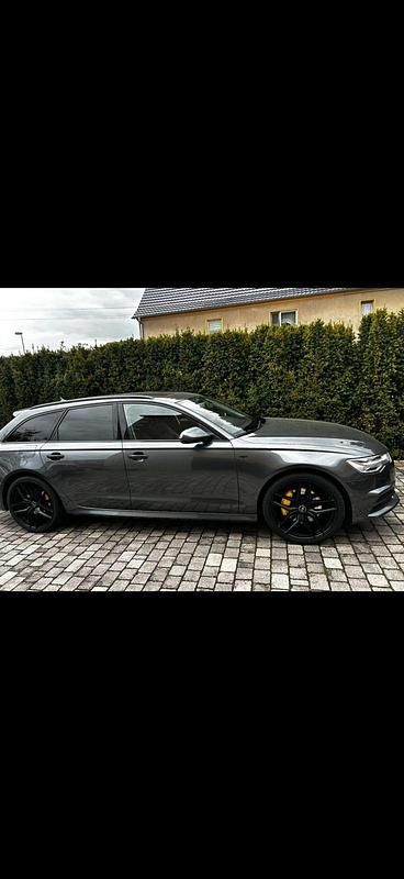 Grau Gebraucht 2016 Audi A6 Black Edition Kombi | 23.300 € (Etwas zu teuer) - Bild 1/4