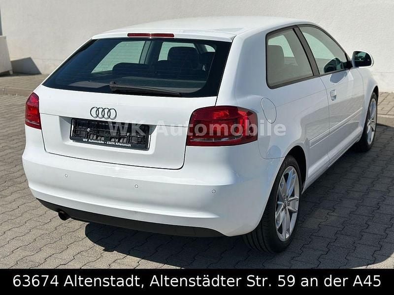Gebraucht Audi A3 Sport 102 PS (75 kW) 2009 Weiß Kleinwagen