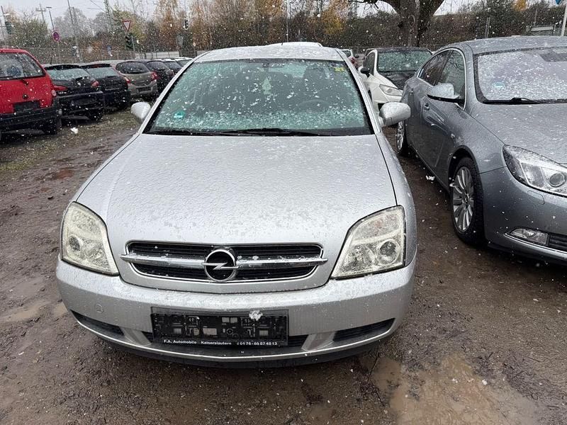 Grau Gebraucht 2004 Opel Vectra Elegance Limousine | 990 € (Guter Preis) - Bild 1/4