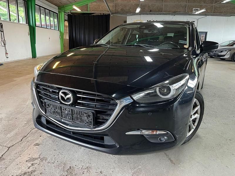 Schwarz Gebraucht 2017 Mazda 3 Exclusive-Line Limousine | 11.395 € (Fairer Preis) - Bild 1/4
