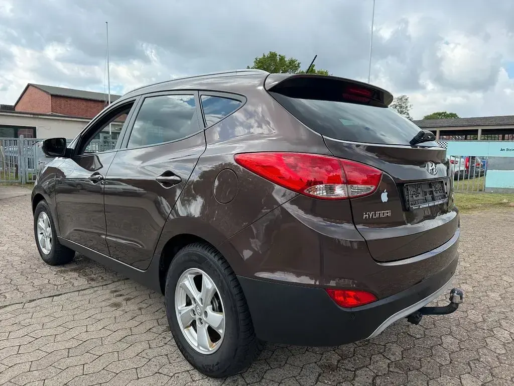 Gebraucht Hyundai ix35 Edition 116 PS (85 kW) 2013 Braun SUV