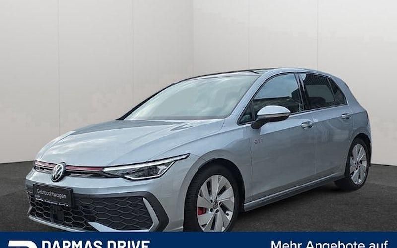 Silbern Gebraucht 2024 VW Golf GTI Limousine | 33.990 € (Etwas zu teuer) - Bild 1/4