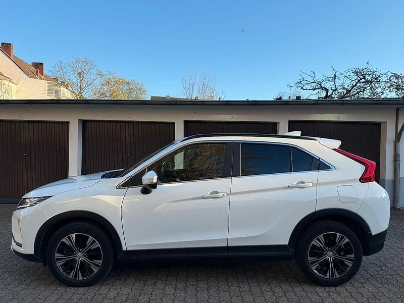 Gebraucht Mitsubishi Eclipse Cross Diamant Edition 163 PS (119 kW) 2019 Weiß SUV