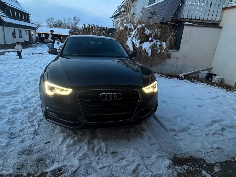 Gebraucht Audi A5 Sportback S-Line 150 PS (110 kW) 2015 Grau Kleinwagen