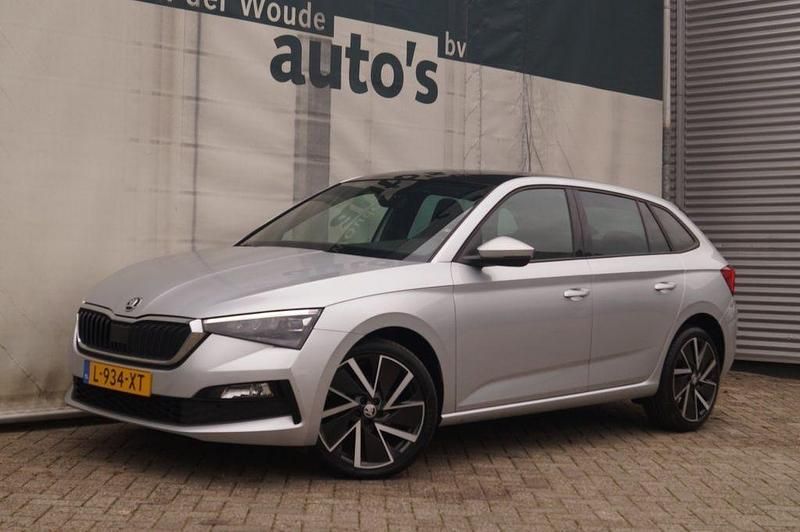 Gebraucht Skoda Scala Business Line 150 PS (110 kW) 2021 Grau Kleinwagen