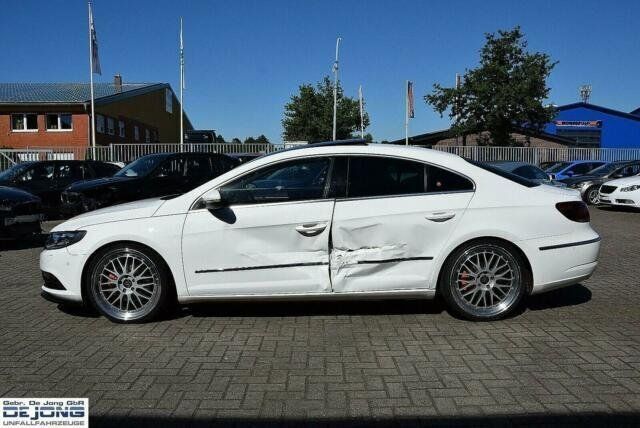 Gebraucht VW CC Basis 211 PS (155 kW) 2012 Weiß Limousine