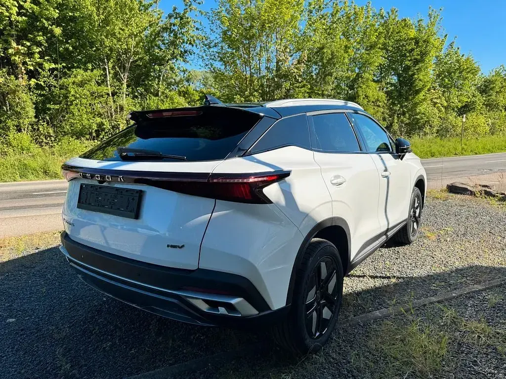 Neu Omoda 5 224 PS (164 kW) 2025 Weiß SUV