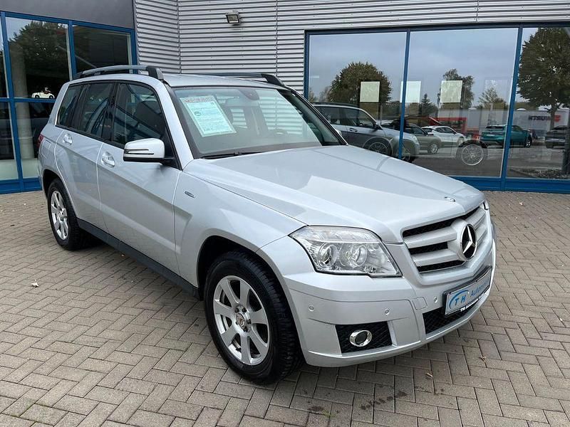 Iridiumsilber Gebraucht 2011 Mercedes GLK220 SUV | 9.950 € (Fairer Preis) - Bild 1/4