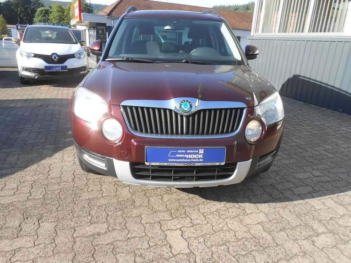 Gebraucht Skoda Yeti Ambition 105 PS (77 kW) 2011 Rot SUV