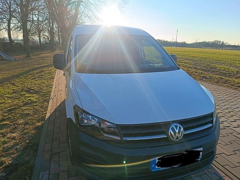 Gebraucht VW Caddy 102 PS (75 kW) 2017 Weiß Van / Kleinbus