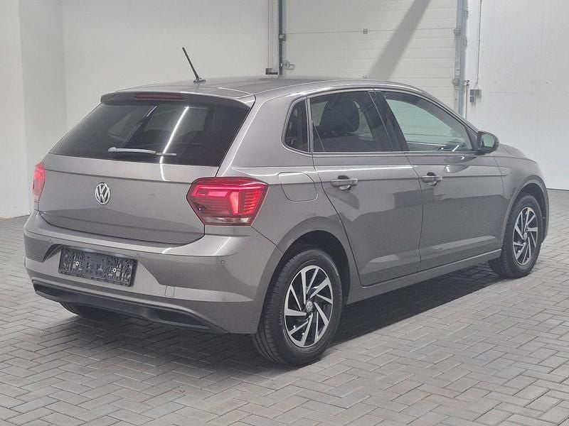 Usado VW Polo Join 95 HP (69 kW) 2019 Cinzento Citadino