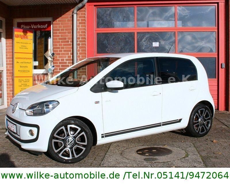Weiß Gebraucht 2015 VW up! CLUB Kleinwagen | 7.990 € (Etwas zu teuer) - Bild 1/4