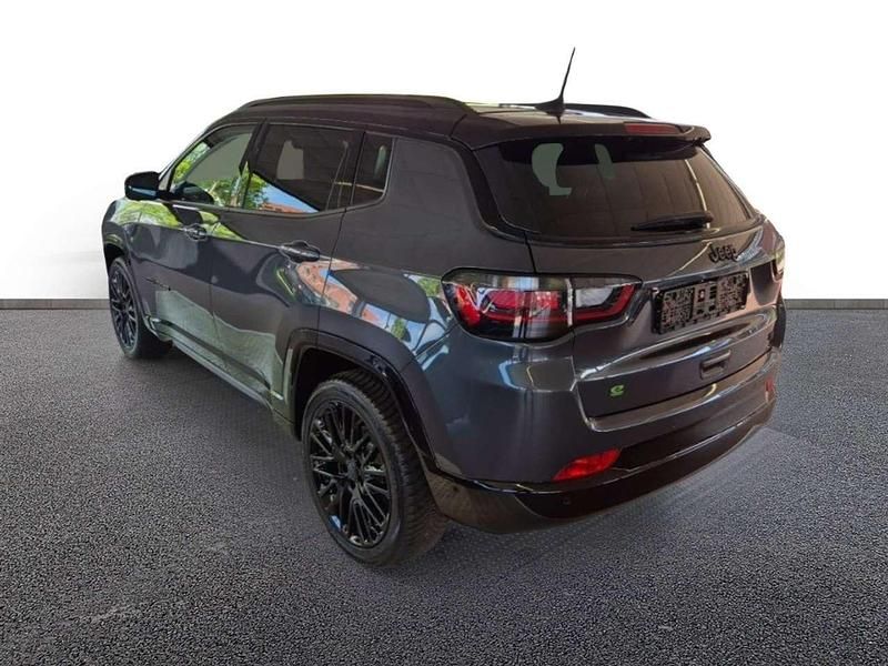 Gebraucht Jeep Compass 131 PS (96 kW) 2024 Grigio moda (graphite grey met SUV