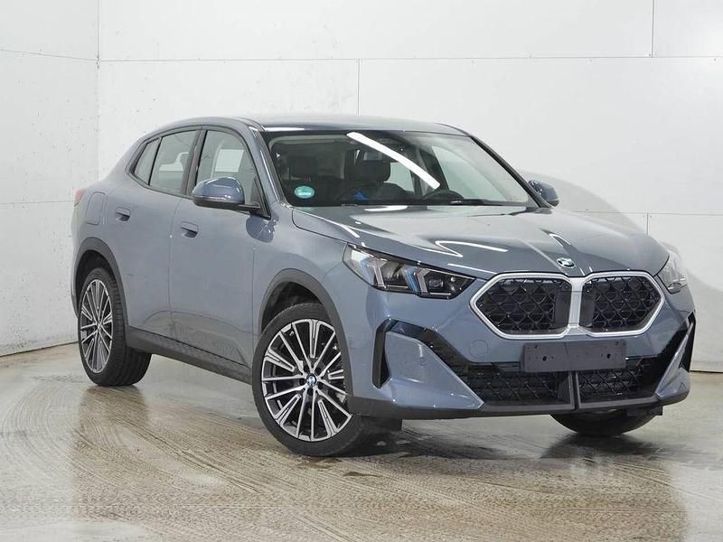 Gebraucht BMW X2 163 PS (119 kW) 2025 Grau SUV