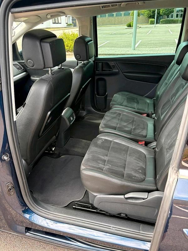 Gebraucht VW Sharan 140 PS (102 kW) 2015 Blau Van / Kleinbus