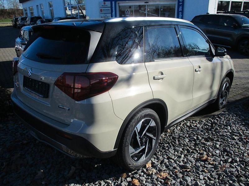 Neu Suzuki Vitara Comfort+ 110 PS (80 kW) 2026 Beige SUV