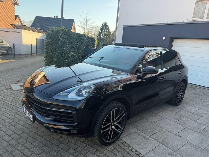 Gebraucht Porsche Cayenne Basis 340 PS (250 kW) 2019 Schwarz SUV