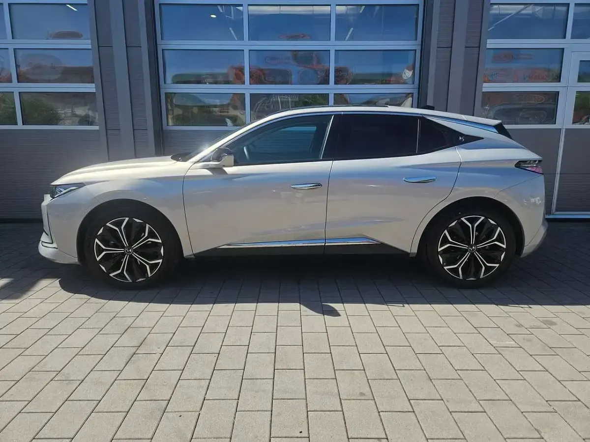 Gebraucht DS Automobiles DS4 131 PS (96 kW) 2024 Kristallgrau SUV