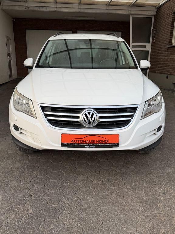 Gebraucht VW Tiguan 140 PS (102 kW) 2008 Weiß SUV