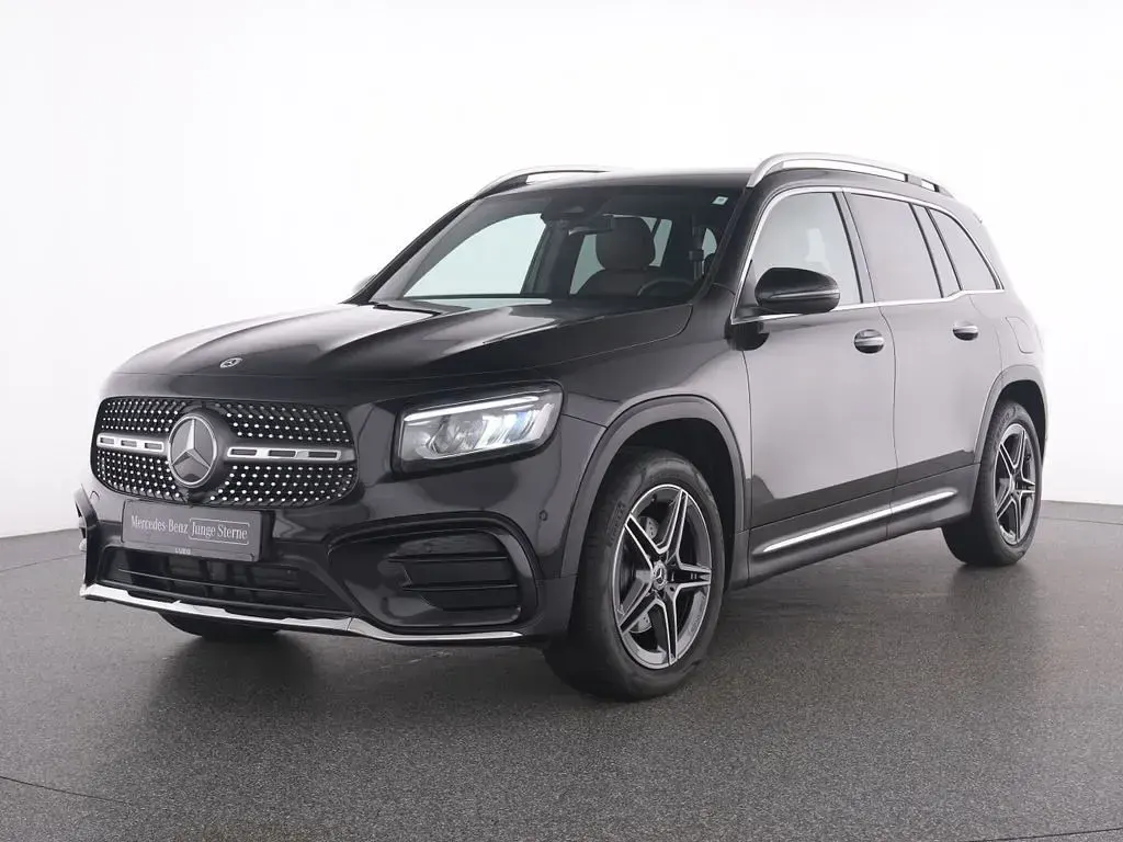 Gebraucht Mercedes GLB200 AMG 150 PS (110 kW) 2025 Schwarz SUV