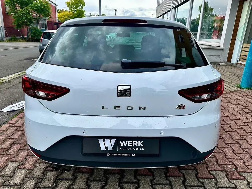 Gebraucht Seat Leon FR 150 PS (110 kW) 2016 Weiß Limousine