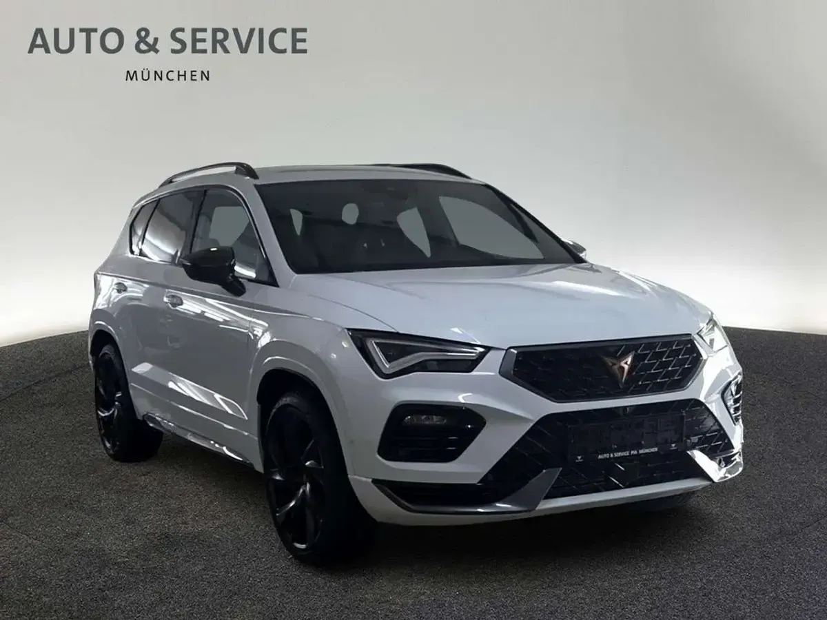 Neu Cupra Ateca VZ 300 PS (220 kW) 2026 "nevada" weiss SUV