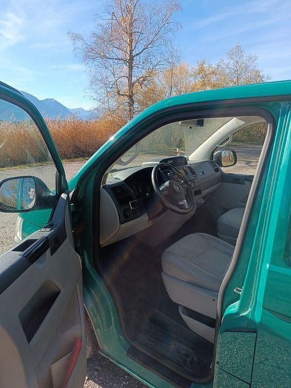 Gebraucht VW T5 180 PS (132 kW) 2011 Grün Van