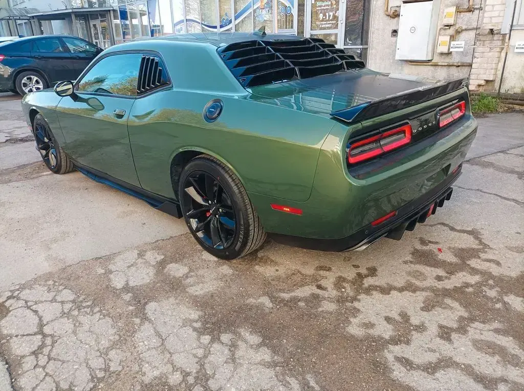 Gebraucht Dodge Challenger 373 PS (274 kW) 2020 Grün Coupé