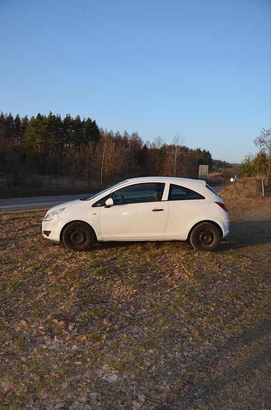 Gebraucht Opel Corsa 69 PS (50 kW) 2010 Kleinwagen