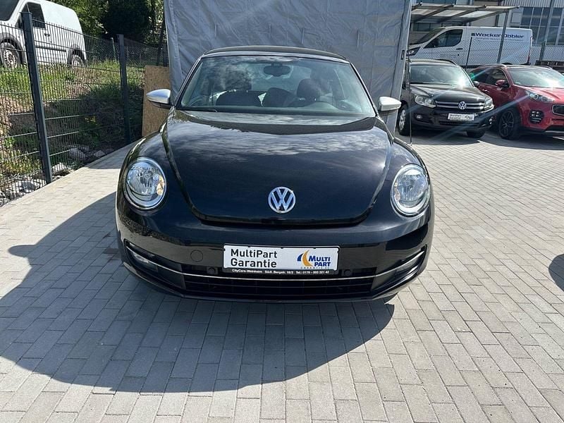 Second-hand VW Beetle 105 CP (77 kW) 2014 Negru Hatchback