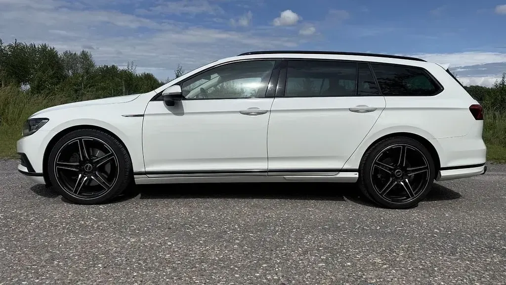 Gebraucht VW Passat Highline 272 PS (200 kW) 2015 Weiß Kombi